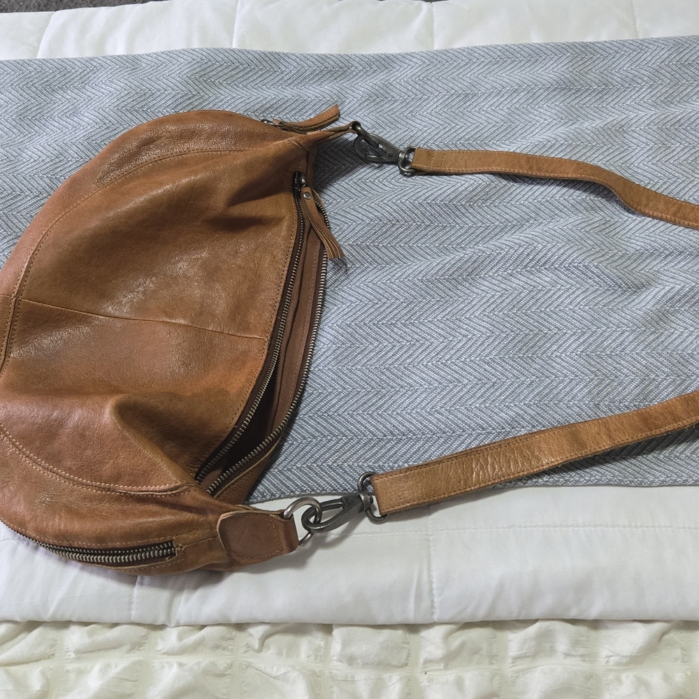 Latico Brown Leather Crossbody Bag - Picture 7 of 15